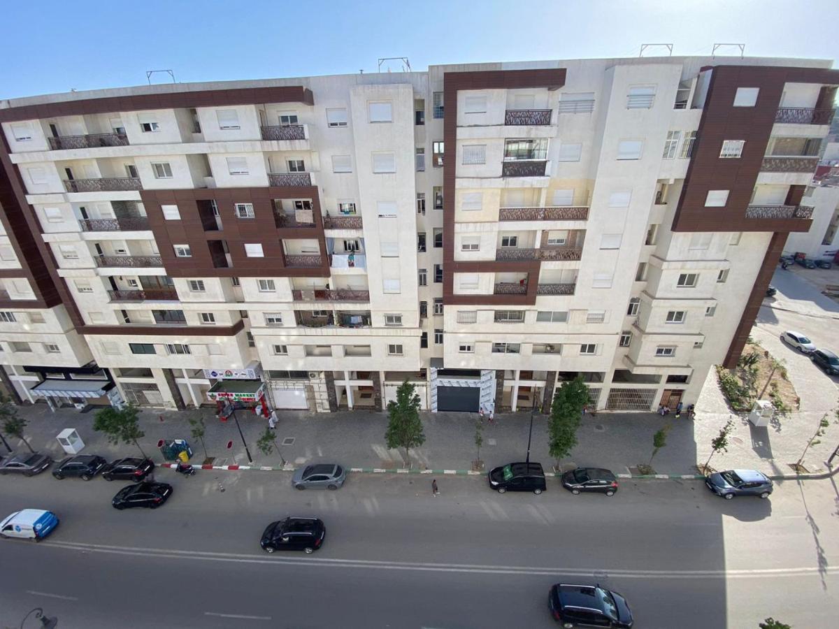 La Perle Du Detroit : Appartement Familial A Mesnana Golf Tanger. Bagian luar foto